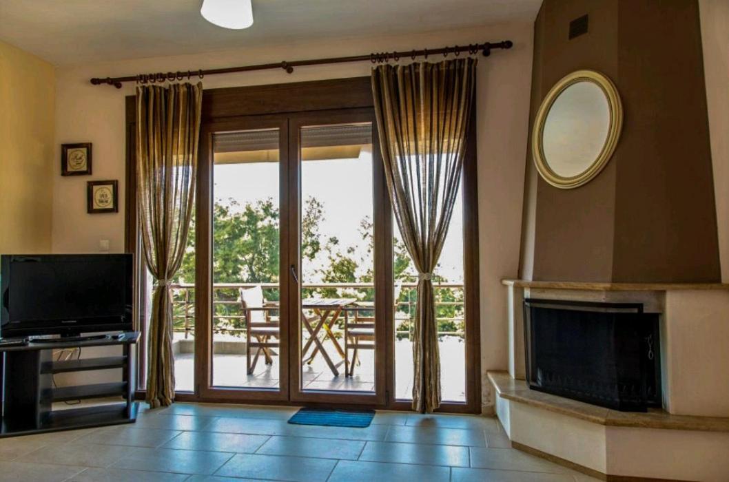 Canal Luxury Apartments Néa Potídea Kültér fotó
